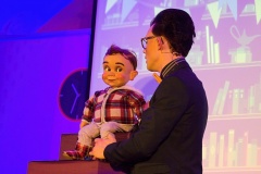 Roy Reinker - Der Stimmenbändiger