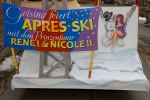 72. Faschingsumzug - Geisinger Après-Ski-Straßenparty.